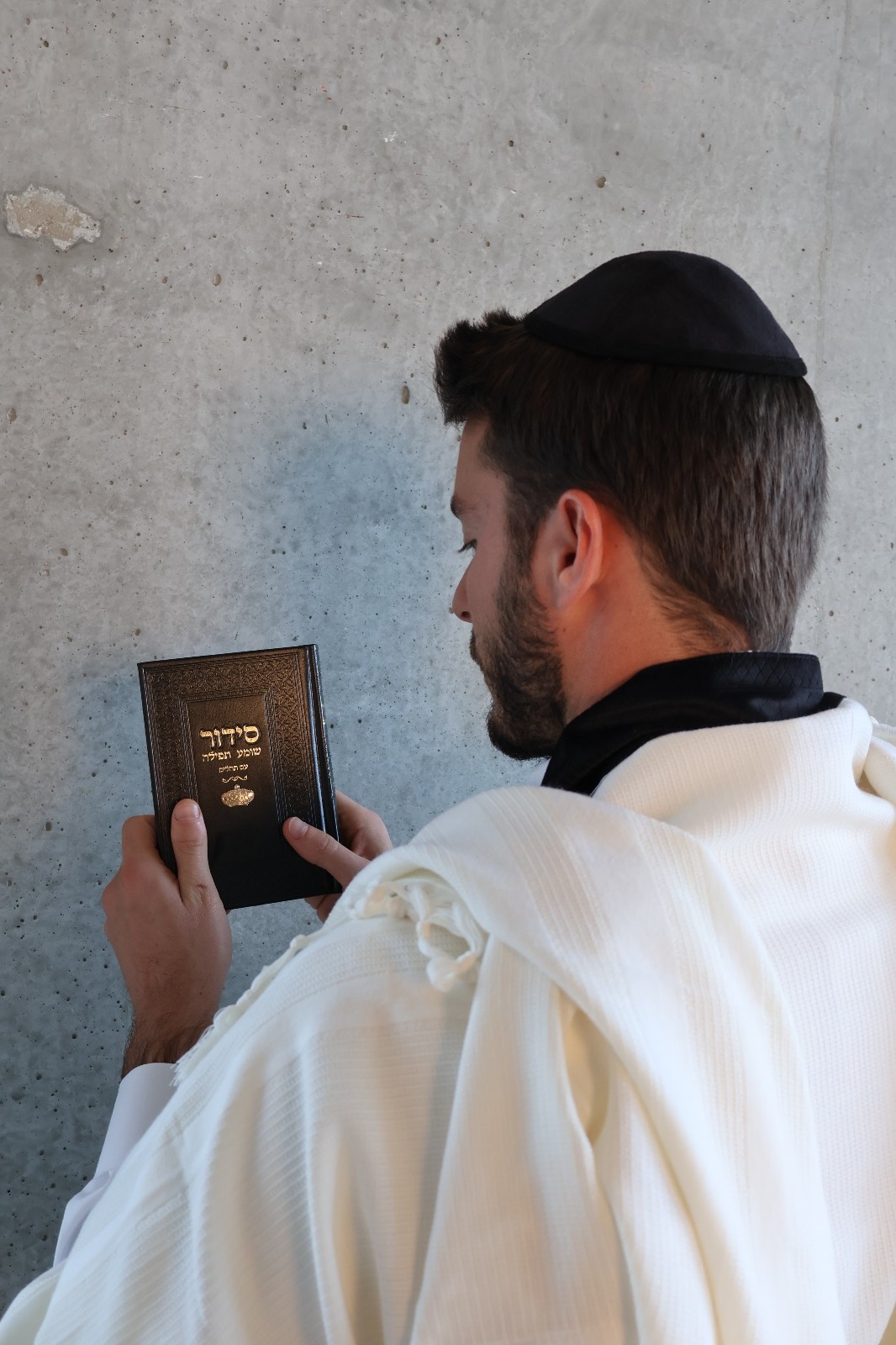 WhatsApp Image 2024-05-14 at 13.42.20 (2)