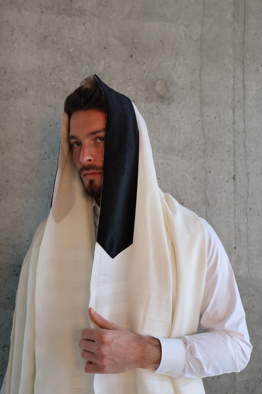 WhatsApp Image 2024-05-14 at 16.04.48 (1)