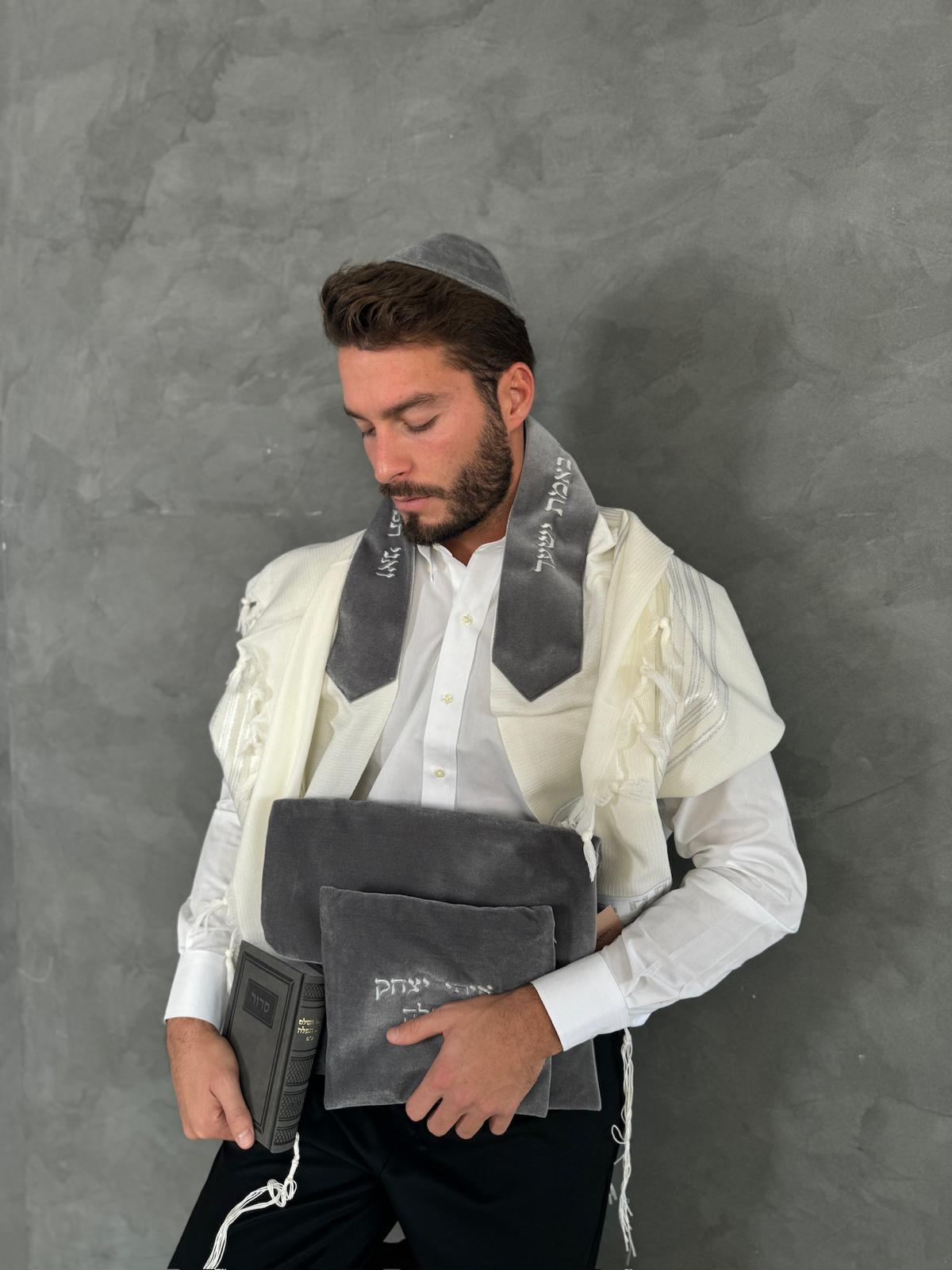 WhatsApp Image 2024-11-21 at 08.18.59